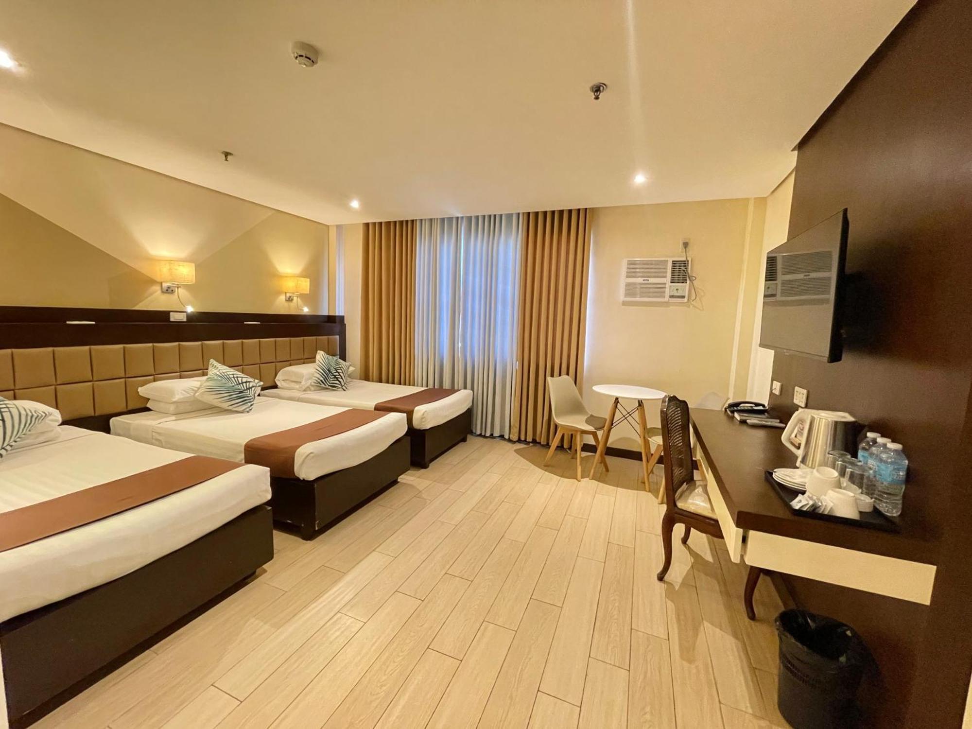 The Vip Hotel Cagayan de Oro Exteriör bild