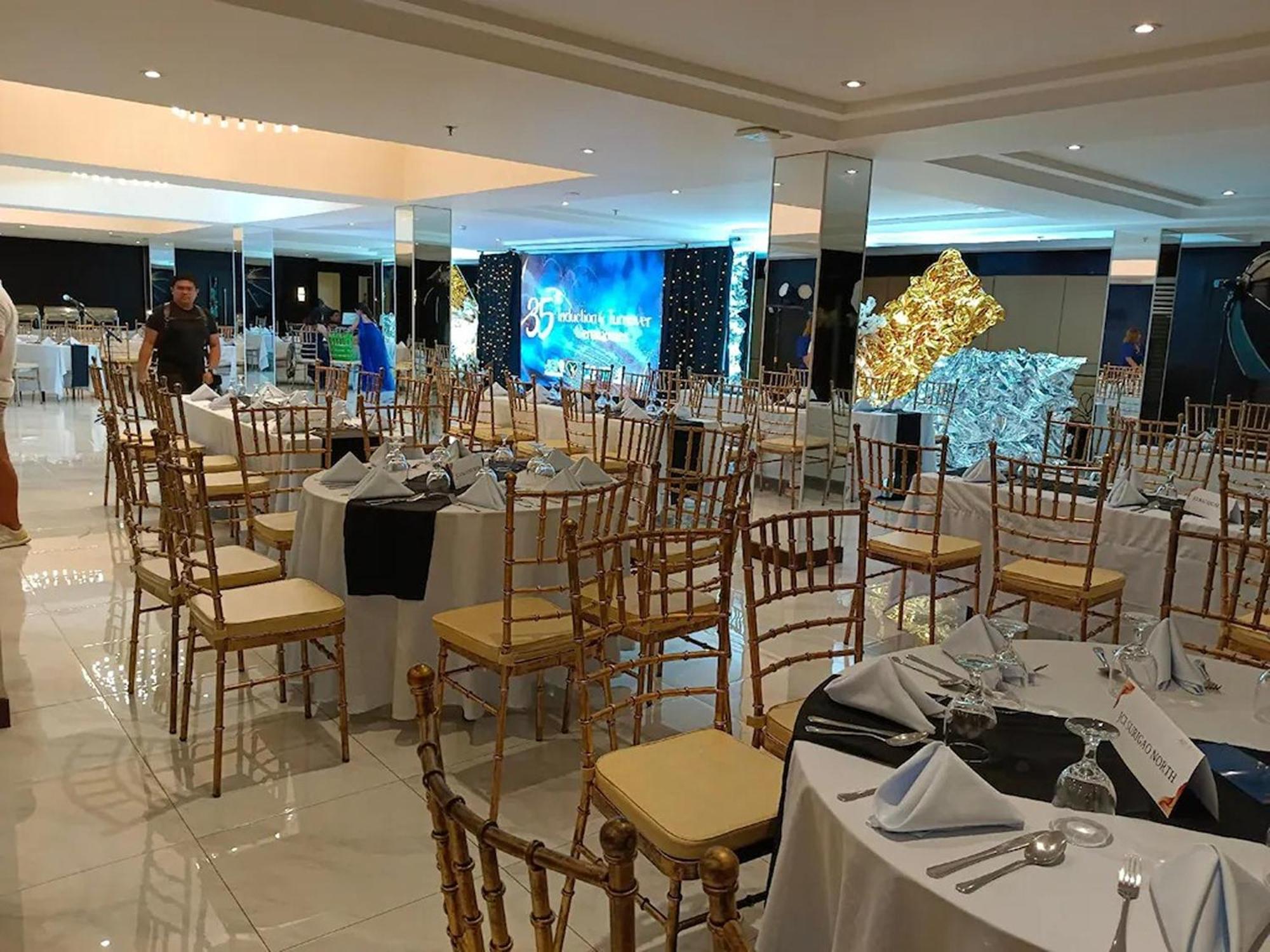 The Vip Hotel Cagayan de Oro Exteriör bild